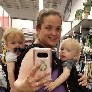 Meet your Posher, Holly